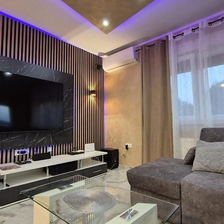 Apartments Adriana Bilice Εξωτερικό φωτογραφία