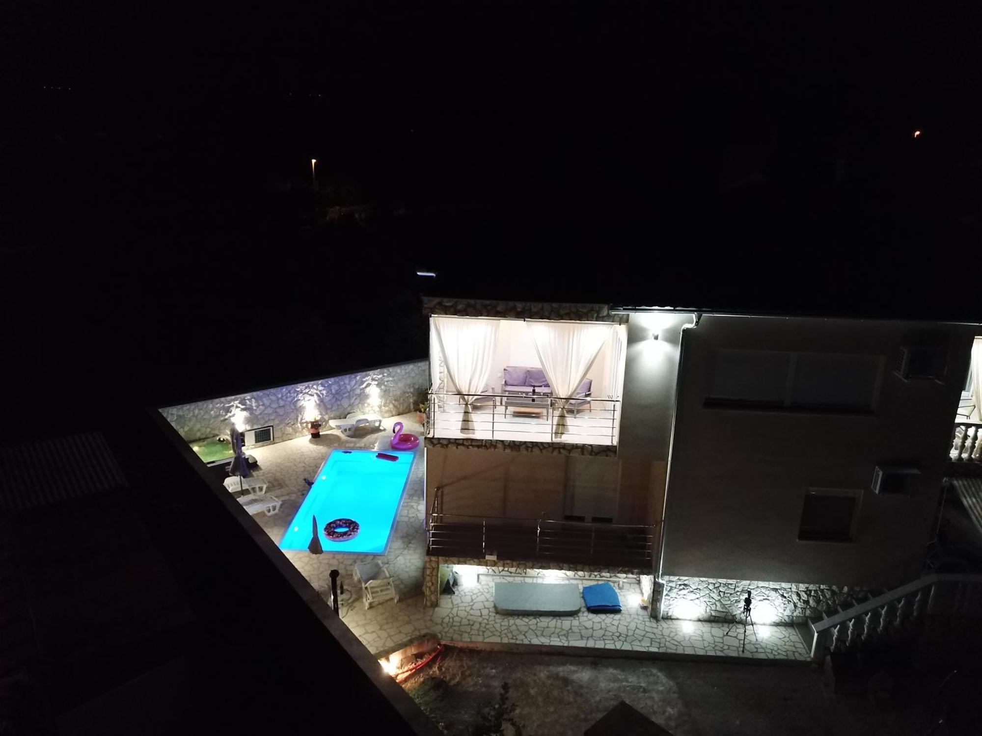 Apartments Adriana Bilice Εξωτερικό φωτογραφία