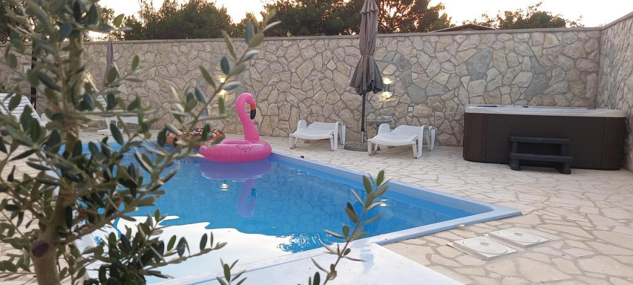 Apartments Adriana Bilice Εξωτερικό φωτογραφία