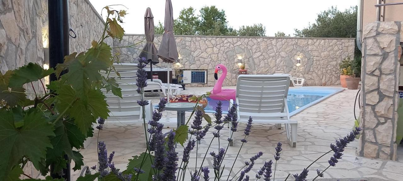 Apartments Adriana Bilice Εξωτερικό φωτογραφία