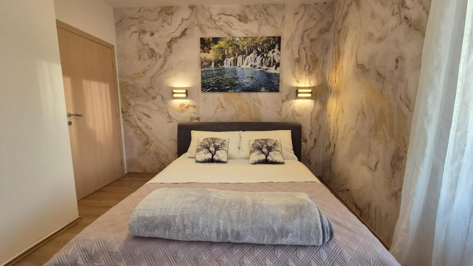 Apartments Adriana Bilice Εξωτερικό φωτογραφία
