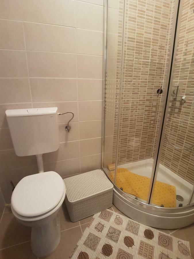 Apartments Adriana Bilice Εξωτερικό φωτογραφία