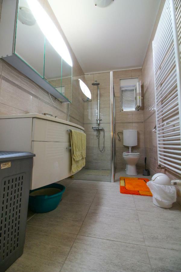 Apartments Adriana Bilice Εξωτερικό φωτογραφία